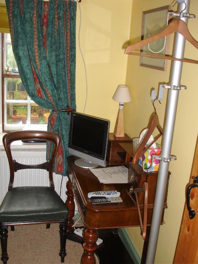 The Clochfaen Bed & Breakfast Llangurig Exterior photo
